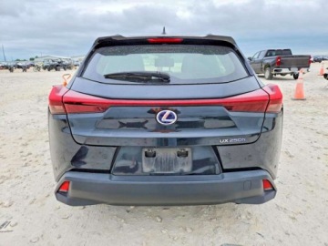 Lexus UX 2021 Lexus UX 2021 LEXUS UX 250H 2.0 Hybryda 143KM, zdjęcie 3