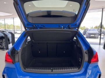 BMW Seria 1 F40 Hatchback M 2.0 M135i 306KM 2022 BMW Seria 1 M135i xDrive Pakiet M Performance Panorama Ambiente FV23, zdjęcie 8
