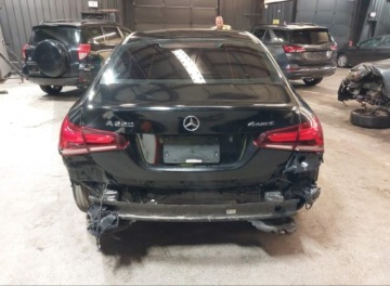 Mercedes Klasa A W177/V177 Sedan 2.0 220 190KM 2020 Mercedes-Benz Klasa A 2020r., MERCEDES-BENZ A 220 4MATIC, 2L, od ubezpiecz, zdjęcie 5
