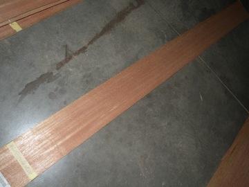 Paczka forniru meranti GE09 4,21 m.kw.