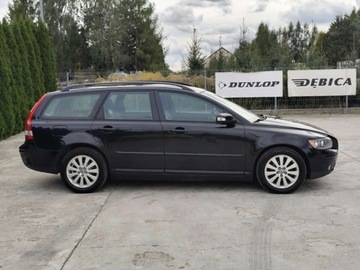 Volvo V50 1.8 125KM 2007 Volvo V50 1.8 benzyna 125 km ostatni serwis 7 tys.km temu jeden wl. nowe o, zdjęcie 3