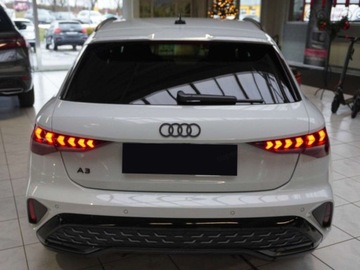 Audi A3 8Y Sportback Facelifting 1.5 35 TFSI 150KM 2025 AUDI A3 35 TFSI S Line Sportback Hatchback 1.5 (150KM) 2025, zdjęcie 1