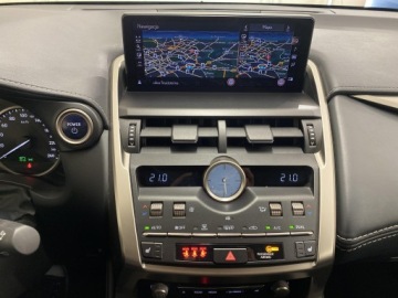 Lexus NX I SUV Facelifting 300h 197KM 2021 Lexus NX 300h F Impression AWD I (2014-2021) 300h, zdjęcie 16