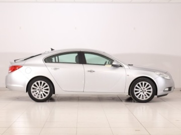 Opel Insignia I Hatchback 2.0 CDTI ECOTEC 130KM 2011 Opel Insignia 2.0 CDTI, Klima, Klimatronic, zdjęcie 5