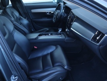 Volvo V90 II Kombi 2.0 D5 235KM 2017 Volvo V90 Cross Country D5 2.0 AWD, Salon Polska, zdjęcie 8