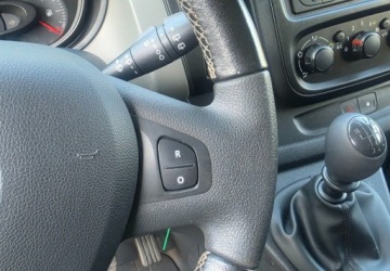 Renault Trafic III Furgon 1.6 Energy dCi 125KM 2018 Renault Trafic Salon PlL2H1Nadmuchy cieple i zimneSerwisowanyGwarancja, zdjęcie 8