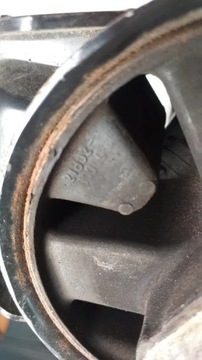 HYUNDAI I30 1.4 UCHYCENÍ ULOŽENÍ MOTORU