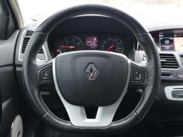 Renault Laguna III Grandtour Phase II 2.0 dCi 150KM 2014 Renault Laguna 2.0 dCi, Navi, Xenon, Klima, zdjęcie 19