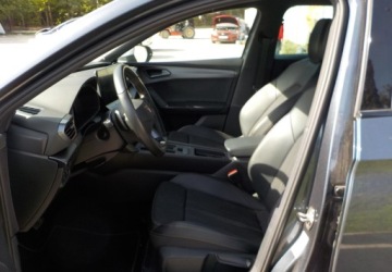 Cupra Leon II Hatchback 1.5 eTSI MHEV 150KM 2023 Cupra Leon Okazja 1.5 Benzyna 150KM, zdjęcie 23