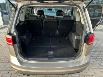 Volkswagen Touran III 1.4 TSI 150KM 2017 Volkswagen Touran 7osób 2kpl.opon SalonPL, zdjęcie 32