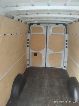 MERCEDES SPRINTER ZABUDOWA PRZESTRZENI ŁADUNKOWEJ,DŁUGOŚĆ PAKI 430 CM