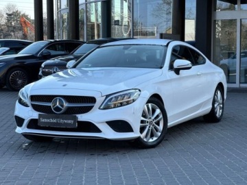 Mercedes Klasa C W205 Kabriolet Facelifting 1.6 200d 160KM 2019 Mercedes-Benz Klasa C 200 d ManualLedParktronicSalon PL 1.6 Diesel 160KM