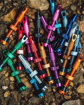 Бескамерные клапаны PEATY'S X CHRIS KING MK2 60 мм