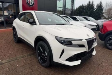 Alfa Romeo Junior SUV 1.2 Hybrid 145KM 2025 Alfa Romeo Junior Ibrida 1.2 145 KM (107 kW) eDCT6 MHEV Od reki Polski Sa, zdjęcie 3