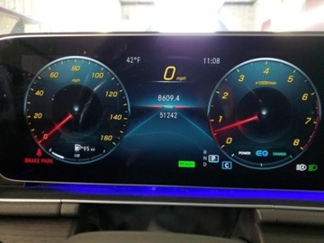 Mercedes GLS X167 2020 Mercedes-Benz GLS 2020, 4.0L, 4x4, GLS 580, porysowany lakier 4.0 Benzyna, zdjęcie 10