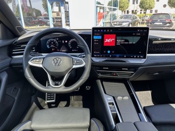 Volkswagen Passat B9 2024 Volkswagen Passat 2.0 TSI 265KM 4Mot. R-Line Plus, zdjęcie 14
