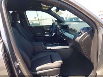 Mercedes GLB 2025 Mercedes-Benz GLB 250 2025 2.0l 2.0 Benzyna 221KM, zdjęcie 9