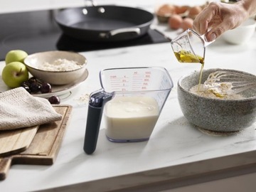 JosephJoiseph Мерный стакан Align в виде кувшина, 2в1