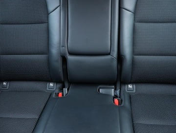 Kia Sportage IV SUV Facelifting 1.6 T-GDI 177KM 2018 Kia Sportage 1.6 T-GDI, Salon Polska, zdjęcie 9