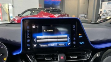 Toyota C-HR I 2017 Toyota C-HR 1.8 Hybryda Ledy Xenon Czarny dach Navi Kamera 1.8 Hybryda 98KM, zdjęcie 36