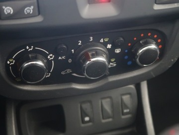 Dacia Duster I SUV Facelifting 1.2 TCe 125KM 2015 Dacia Duster 1.2 TCe, Salon Polska, Navi, Klima, zdjęcie 11