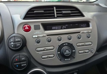 Honda Jazz III 1.4 i-VTEC 100KM 2008 Honda Jazz 1.4benz 100KM Automat Panorama Klima ALU El.Szyby Faktura Gwara, zdjęcie 27