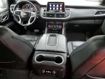 Chevrolet Suburban GMT900 2021 Chevrolet Suburban 2021, 5.3L, 4x4, K1500 LT, od ubezpieczalni 5.3 Benzyna, zdjęcie 6