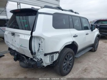 Toyota Land Cruiser VIII 2024 Toyota Land Cruiser 2024 2.4l 2.4 Benzyna 326KM, zdjęcie 2