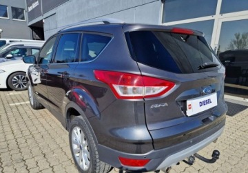 Ford Kuga II SUV 2.0 TDCi 150KM 2016 Ford Kuga 2.0 TDCi 150KM 4x4 Titanium FV Marza 2.0 Diesel 149KM, zdjęcie 4