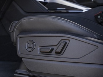 Audi Q5 II SUV Facelifting 2.0 40 TDI 204KM 2025 AUDI Q5 TDI quattro S line Suv 2.0 204KM 2025, zdjęcie 5