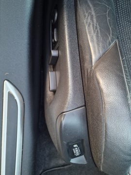 Citroen C5 III Tourer 1.6 THP 156KM 2011 Czarny Citroen C5 1.6t Hydro Exclusive, zdjęcie 36