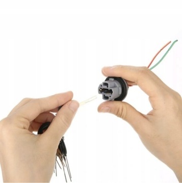 КЛЮЧИ ДЛЯ СНЯТИЯ ШТЫРЕВ РАЗЪЕМА 18 шт.