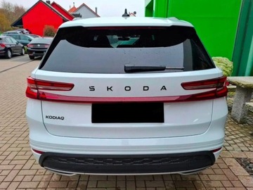 Skoda Kodiaq II SUV Plug-In 1.5 TSI Plug-In Hybrid 204KM 2026 SKODA Kodiaq Sportline 1.5 TSI iV PHEV DSG Suv 204KM 2026, zdjęcie 3