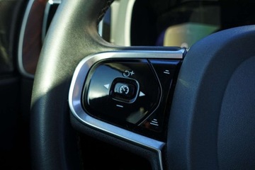 Volvo XC60 II 2023 Volvo XC 60 Bezwypadek Salon PL Ultimate Dark B5 AWD Kamera ACC FV23, zdjęcie 17