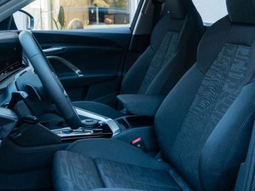 Audi Q5 II SUV Facelifting 2.0 40 TDI 204KM 2025 AUDI Q5 TDI quattro S line Suv 2.0 (204KM) 2025, zdjęcie 3