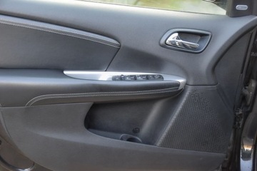 Fiat Freemont 2.0 Multijet II 16v 170KM 2015 Fiat Freemont FIAT FREEMONT 2.0 170KM 4x4 BLACK CODE 7-Miejsc DVD Gwarancj, zdjęcie 17