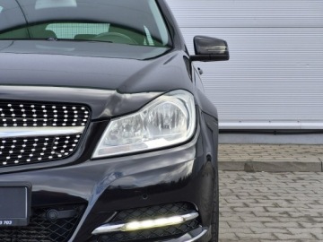 Mercedes Klasa C W204 Kombi T204 1.6 180 K BlueEFFICIENCY 156KM 2012 Mercedes C 180 Benzyna, 156KM, Nawigacja, zdjęcie 5