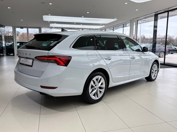Skoda Octavia IV Kombi 2.0 TDI 115KM 2023 Skoda Octavia Ambition / 1 właściciel / Salon Pols, zdjęcie 3