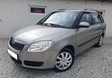 Skoda Fabia II Kombi 1.4 i 16V 85KM 2008 Skoda Fabia SLICZNY 1.4 16V Benzyna BOGATA WER...