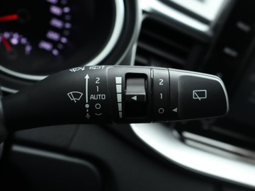 Kia Ceed III Hatchback Facelifting  1.5 T-GDI 160KM 2022 Kia Ceed 1.5 T-GDI MHEV, Salon Polska, zdjęcie 19