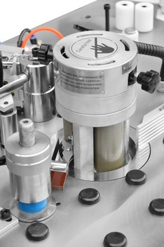 ОБЛИЦОВОЧНЫЙ СТАНОК CORMAK EBM360 ДЛЯ ИЗОГНУТЫХ КРОМОК CORMAK