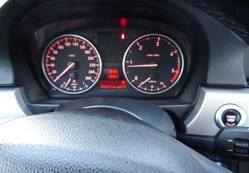 BMW Seria 3 E90-91-92-93 Coupe E92 320d 177KM 2008 BMW Seria 3 2.0d,klima,navi,alu,zarejestro 2.0 Diesel 177KM, zdjęcie 12