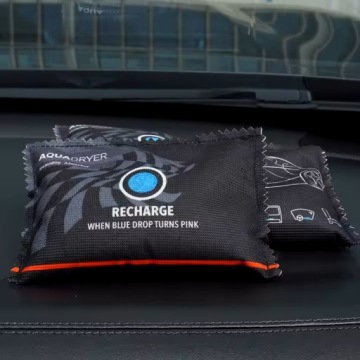 3 поглотителя влаги для автомобилей. Осушитель воздуха для автомобилей премиум-класса.