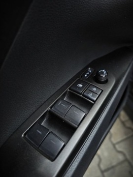 Toyota Camry IX Sedan 2.5 Hybrid Dynamic Force 218KM 2023 Toyota Camry Toyota Camry 2.5 Hybrid Comfort CVT FV23 Gwarancja Salon PL, zdjęcie 16