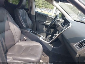 Volvo XC60 I 2015 Volvo XC 60 2015 Volvo XC60 2015.5 AWD 4dr T6 3.0 Benzyna 300KM, zdjęcie 4