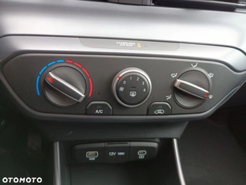 Hyundai i20 III Hatchback Facelifting 1.0 T-GDI 100KM 2024 Hyundai i20 Modern Benzyna 100KM, zdjęcie 22