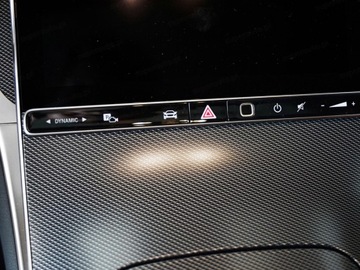 Mercedes GLC C254/X254 Coupe 2.0 200 204KM 2025 MERCEDES-BENZ GLC 200 4-Matic AMG Line 2.0 (204KM) 2025, zdjęcie 13