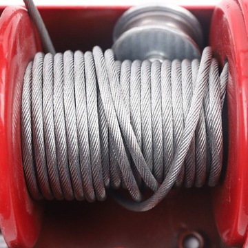 Wciągnik elektryczny, podnoszenie 800 kg, stalowa lina