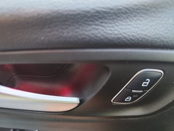 Ford Kuga II SUV Facelifting 1.5 EcoBoost 150KM 2017 Ford Kuga 1.5 benzyna 150KM 2017r, zdjęcie 23