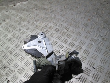 ZÁMEK DVEŘE PRAVÝ ZADNÍ DAIHATSU YRV EVROPA